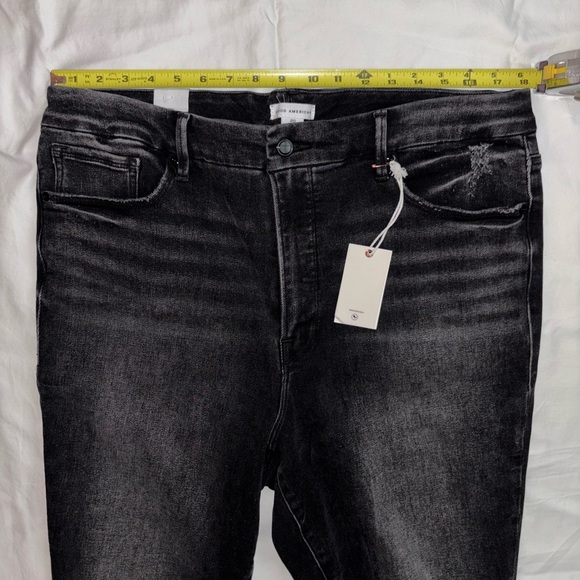 ✨NWT Good American Good Waist Crop Distress Knee - Picture 11 of 11